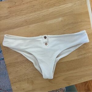 Alana cheeky bottoms